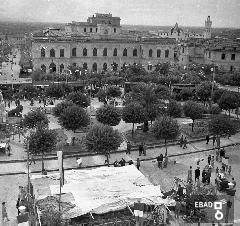 Panoramica della fiera in piazza