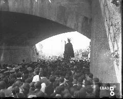 San Vito in processione sotto al ponte di San Giovanni, anni 30
