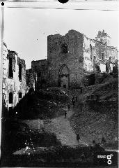Ruderi della Chiesa di San Francesco e dell'omonimo complesso monumentale, dopo i bombardamenti del 1943