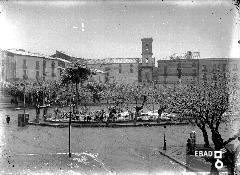 Piazza Francesco Spirito,attuale Piazza della Repubblica, innevata