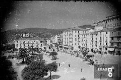 Vista laterale della Piazza della Repubblica