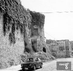 Torre del Castello Colonna che affaccia su Via Castello, anni 70