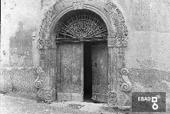 Portale di Palazzo Paladino - Varriale - La Francesca  tra Via Genovese e Piazza Porta Dogana