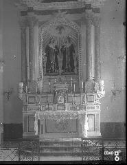 Altare nella chiesa antica dei SS. Cosma e Damiano