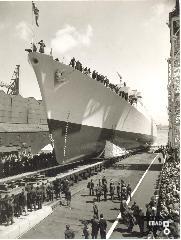 Varo della prima nave distruttrice di missili guidati Varo del primo distruttore britannico di missili guidati dopo l'inaugurazione della principessa Alessandra del Kent. La nave ha un peso di 4000 tonnellate ed  la prima delle 4 navi anti missili costruite. Questa  utile nella distruzione di sottomarini ed elicotteri. I missili  "seagull" e "seacat" e i cannoni di 4,5 inch radar controllati sono utili per l'identificazione di sottomarini e per la distruzione di essi.