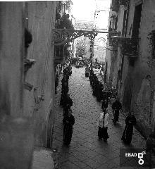 Corteo funebre lungo Corso Garibaldi