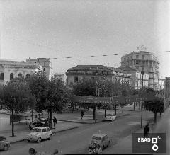 Viale Amendola all'altezza di Piazza della Repubblica, striscioni elettorali D.C, inizio anni 60