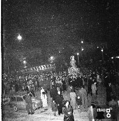 Processione della statua della Madonna di Lourdes in Piazza della Repubblica