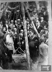 Piazza F.Spirito.Manifestazione posa prima pietra del monumento ai caduti (Positivo)