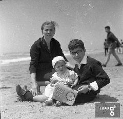 Persone al mare